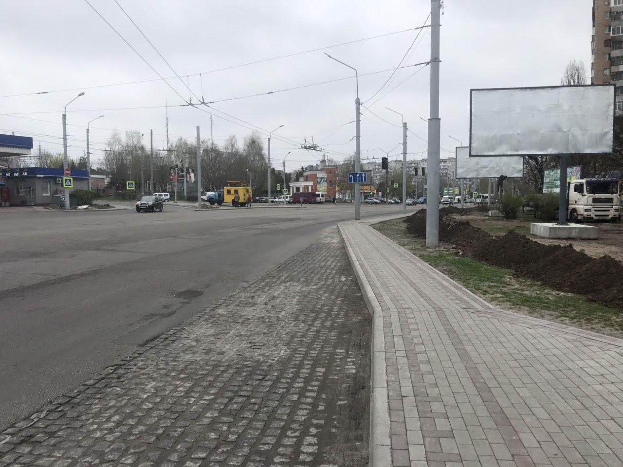 Вул. Леваневського (навпроти "Новус")